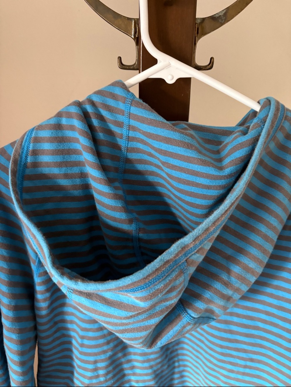 Lululemon Rival full zip hoodie L - Picture 3 of 4